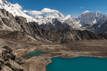 Photo sur Plexiglas Makalu Alpine lakes, Mounts Lhotse, Makalu, Baruntse and Chukchung Glacier from Kongma La Pass during Everest Base Camp EBC or Three Passes trekking in Khumjung, Nepal. Highest mountains in the world.