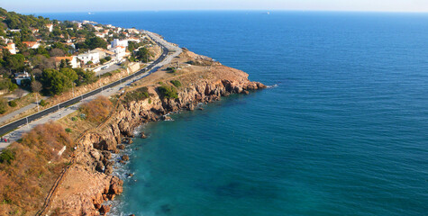 Photo aérienne  Sète la Corniche , littoral Sète, côte rocheuse, falaises calcaires, mer Méditerranée, artenseo,, Hérault, Occitanie