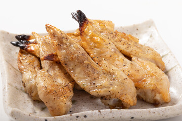 手羽先の先の塩焼き