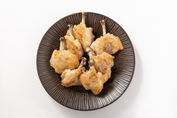 骨付きチキンの塩焼き（手羽先の下処理済み）
