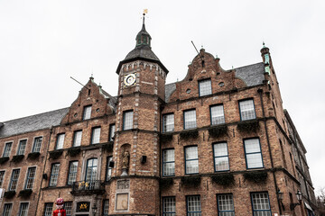 Fototapeta premium Cityscape in Dusseldorf during a rainy day.