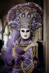 Venetian carnival mask - 737307146