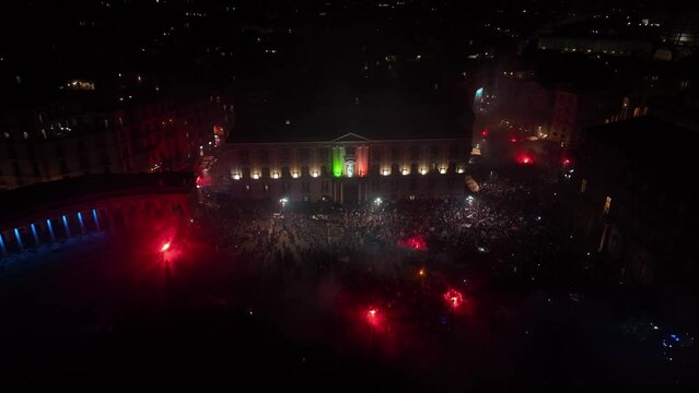 Napoli festa Scudetto - Festeggiamenti Scudetto - Riprese con Drone - Piazza del Plebiscito - 4 Maggio 2023