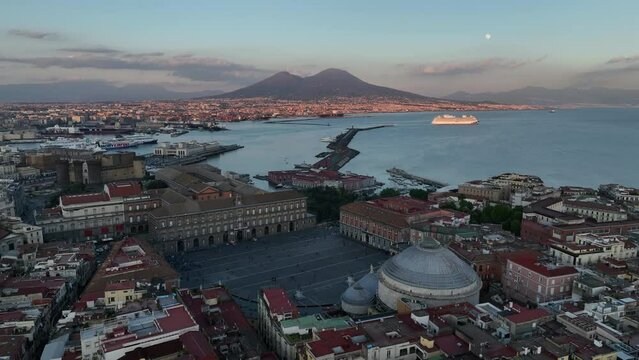 Napoli festa Scudetto - Festeggiamenti Scudetto - Riprese con Drone - Piazza del Plebiscito - 4 Maggio 2023