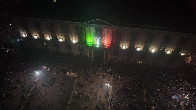 Napoli festa Scudetto - Festeggiamenti Scudetto - Riprese con Drone - Piazza del Plebiscito - 4 Maggio 2023