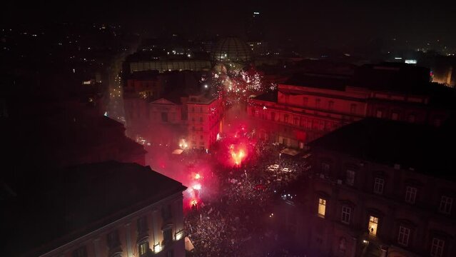 Napoli festa Scudetto - Festeggiamenti Scudetto - Riprese con Drone - Piazza del Plebiscito - 4 Maggio 2023