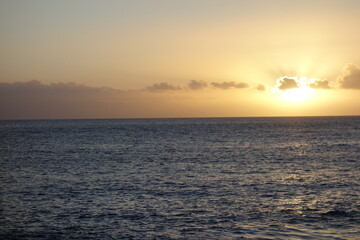 Coucher de soleil sur l'océan atlantique depuis l'île de Tenerife