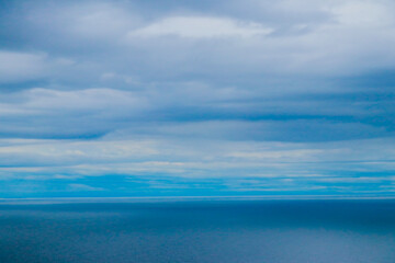 Obraz premium blue sky and sea