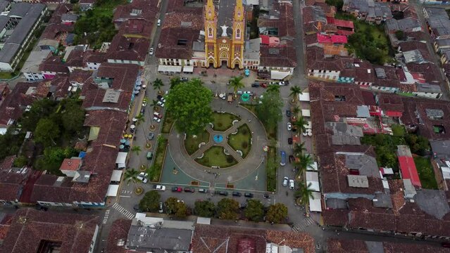 Marsella, risaralda, pueblo cafetero en las monta&ntilde;as