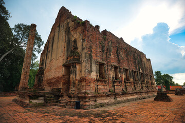 ワット ポー プラタップチャーン　ピチット・タイ　วัดโพธิ์ประทับช้าง　Phichit, Thailand