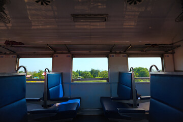 タイの国鉄観光列車SRT　Thailand National Train, SRT © Daichi