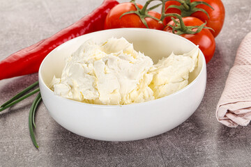 Soft Philadephia cheese in the bowl