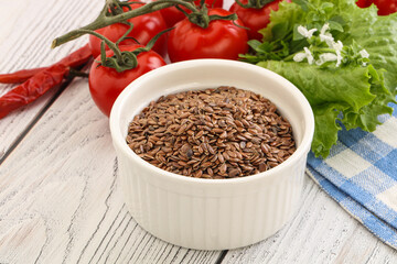 Dry Raw flax seed in the bowl