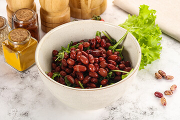 Red canned beans with arugula