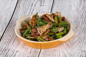 Roasted bacon with green bean