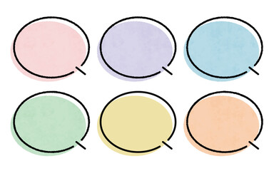 カラフルでシンプルな楕円形の水彩の吹き出しセット