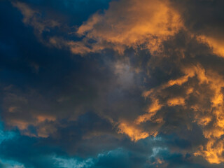 Fototapeta na wymiar colorful sunset sky