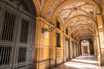 Portico in Bologna © Marko