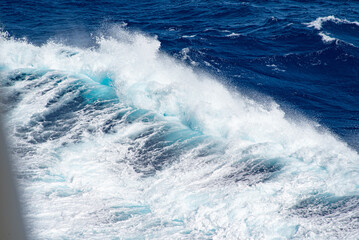 wave of the sea