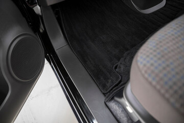 Soft pile carpets in the car
