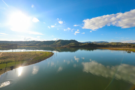 Sunny day at Lake Eildon in the Central Highlands region of Victoria
