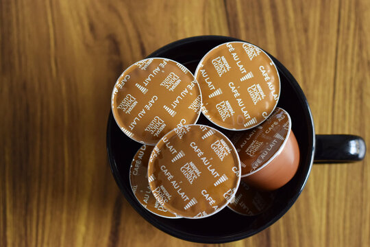 GUATEMALA, GUATEMALA - 13 DE FEBRERO, 2024: Nescafe Dolce Gusto, caf&eacute; con leche en capsulas.	