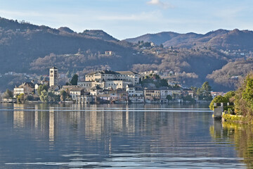  Il Lago d'Orta e l'Isola di San Giulio - Piemonte