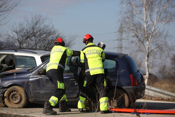 Fire and Rescue Imergency Units at car accident training