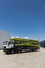 Auto concrete pump truck, advanced technology remote control