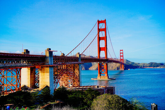 The landscape of San Francisco Bay and golden gate bridge in California	 - Powered by Adobe
