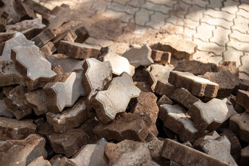 Fototapeta premium selective focus brick block worm piled on the ground The area is being adjusted to be even.