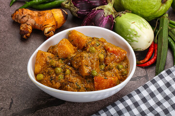 Indian traditional cuisine Aloo mutter