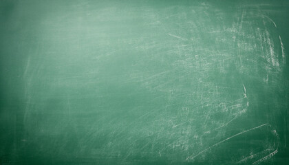Obraz premium Chalk rubbed out on green chalkboard background
