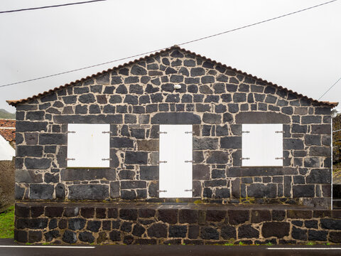 House built with volcanic rock, Graciosa Island