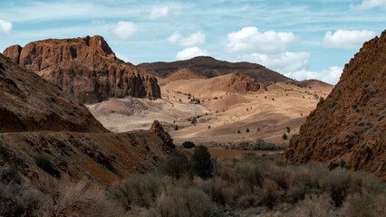 landscape of the mountains in oregon high desert plateau
