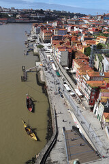 VIEW OVER THE OLD TOWN OF PORTO, PORTUGAL  - 738824377