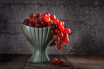 still life with red grapes