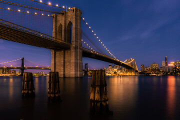 Fototapeta premium city bridge at night