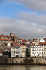 Fototapeta na wymiar VIEW OVER THE OLD TOWN OF PORTO, PORTUGAL 