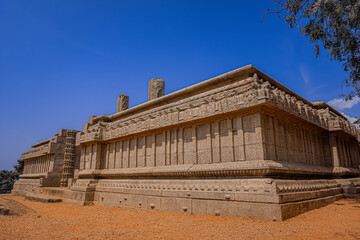 Fototapeta na wymiar Raja Gopuram built by Pallavas, This is UNESCO's World Heritage Site located at Great South Indian architecture, Tamil Nadu, Mamallapuram, or Mahabalipuram.