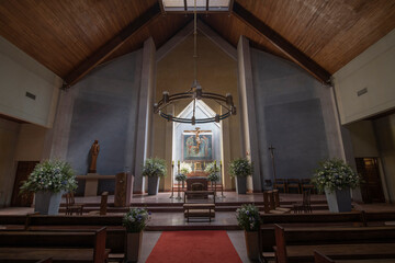 Altar de iglesia católica