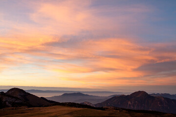 Montagne au couchant
