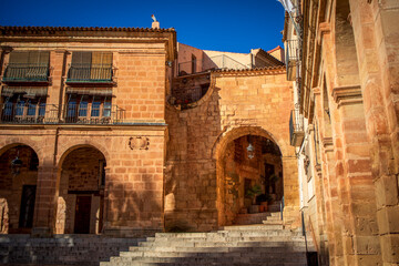 Fototapeta premium Monumental arch in one of the corners of the Plaza Monumental de Alcaraz, Albacete, Castilla la Mancha, Spain