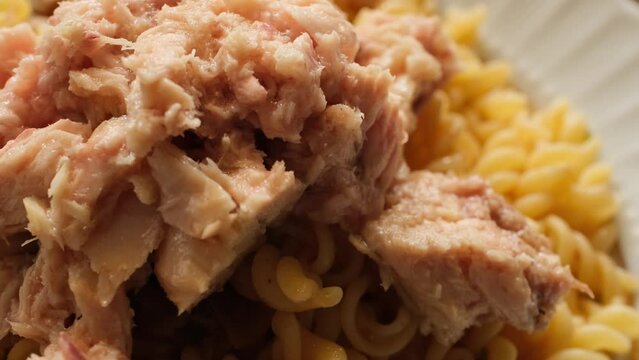 tuna pasta in macro shot