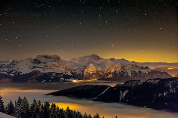 Pluie d'&eacute;toiles sur le Mont Blanc