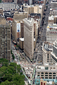 view to skyline of New York from empire state building to Flatiron building.