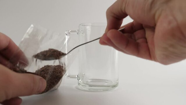 To prepare a decoction, flax seeds are poured into a glass. Medicinal properties of flax.
