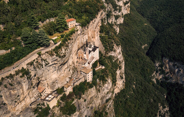 The famous pilgrimage church Madonna della Corona sits at 774 m above the Adige Valley. The church was built at this dizzying height directly into the cliff face.