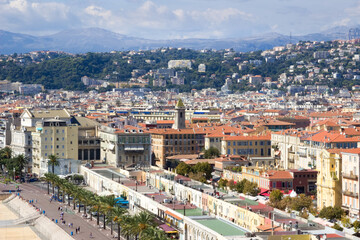 Fototapeta na wymiar Panoramic view of Nice downtown