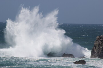 Fototapeta na wymiar Lizard Point Waves Splashing, Rough Seas, Rocks
